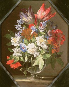 En vas med blommor på en stenkant som innehåller tulpaner, krysantemum, dahlior och narcisser, 1600-talet